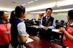21-雇主座談會-中場休憩局長和與會廠商貴賓交流