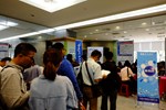 履歷E化，求職民眾踴躍，排隊等待面試