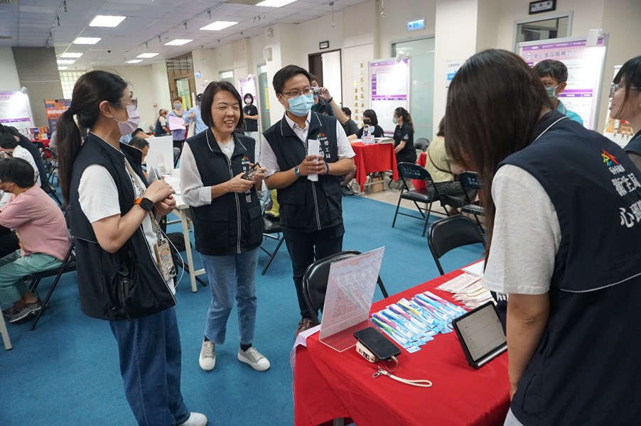 局處互相合作本次邀請衛生局前來設攤宣導