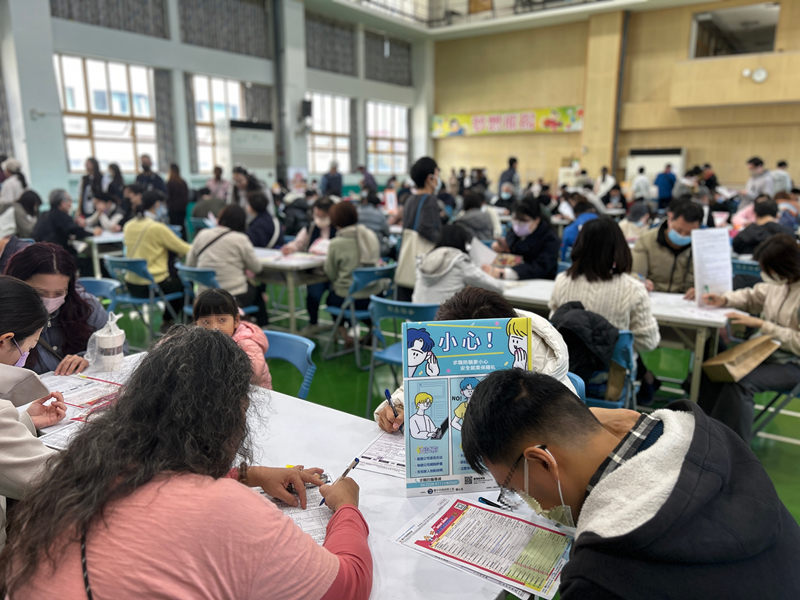 20-現場設置求職防詐騙政策宣導