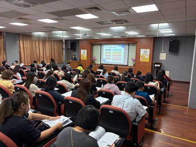 職工福利法令宣導會向福委會講授法規知識
