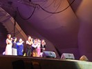 音樂會最後由局長與所有表演者一同合唱「掌聲響起」