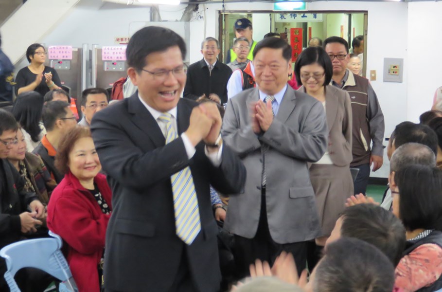 林市長率黃局長出席台中市總工會勞工安全衛生宣導暨新春團拜活動
