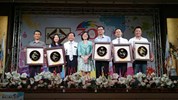 黃局長與工會幹部合影